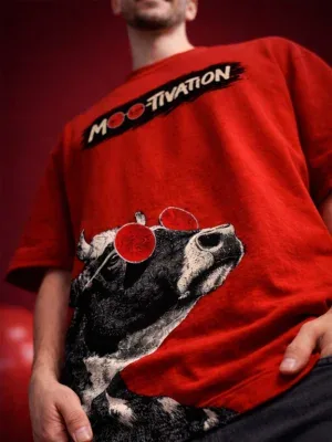 MOO-TIVATION oversized red t shirt